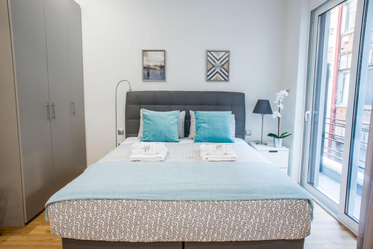 Appartement A25 Pristine & Sunny Flat With Balcony At Downtown Athènes Extérieur photo