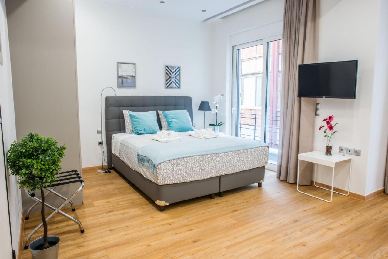 Appartement A25 Pristine & Sunny Flat With Balcony At Downtown Athènes Extérieur photo